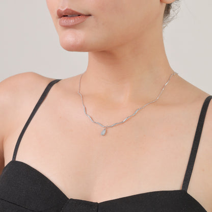 Elegant Wave Link Moissanite Diamond Drop Pendant Necklace