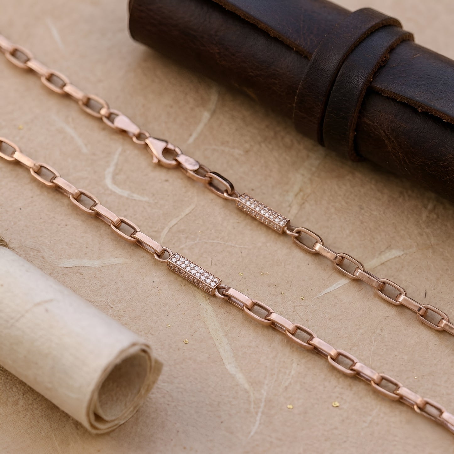 18KT Rose Gold Men Chain with American Diamonds – Elegant Design