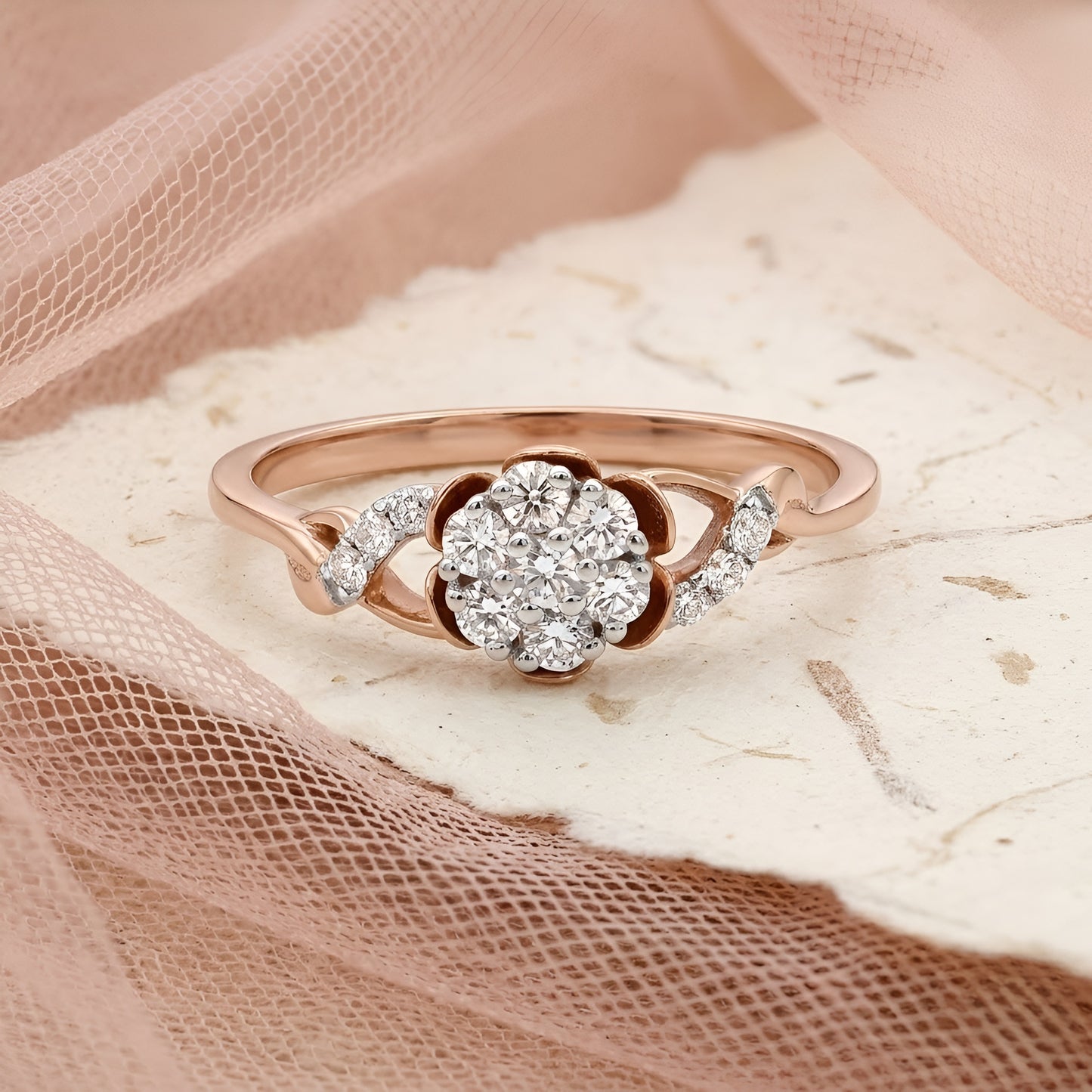 Luxury Rose Gold Ladies Ring with Lab-Grown Diamond – Floral Halo Design