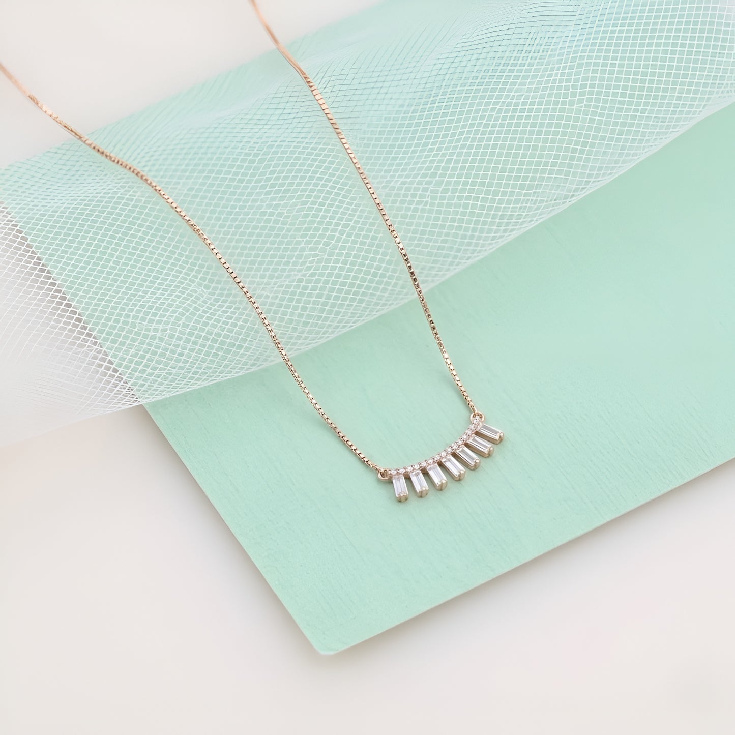 Lab-Grown Diamond Necklace: Statement of Ethical Luxury