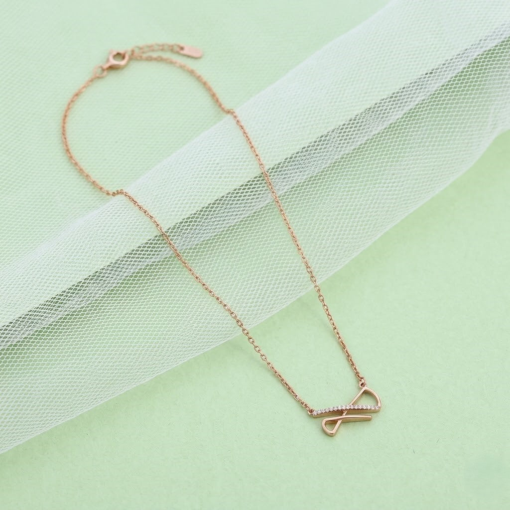 Elegant ROSE Gold Necklace with Diamonds