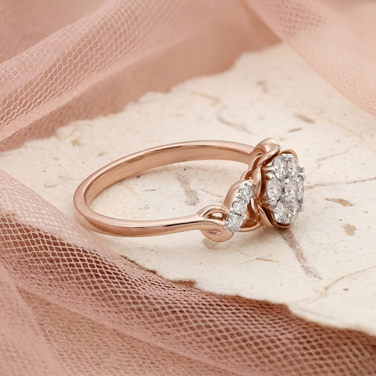 Luxury Rose Gold Ladies Ring with Lab-Grown Diamond – Floral Halo Design