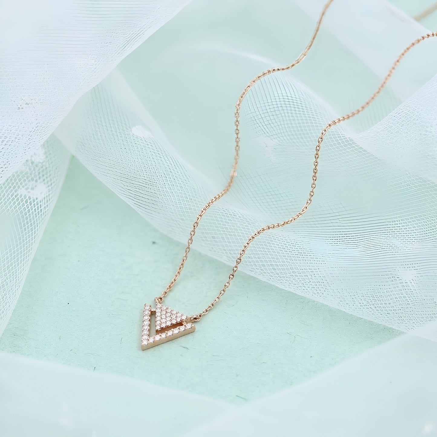 Exquisite Geometric Pendant Necklace with Lab-Grown Diamonds | Modern Elegance