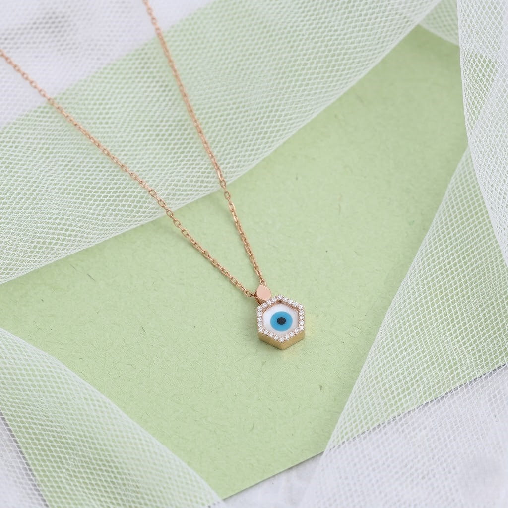 Exquisite Hexagonal Pendant Necklace with American Diamonds – A Timeless Piece by Nakrani Gold