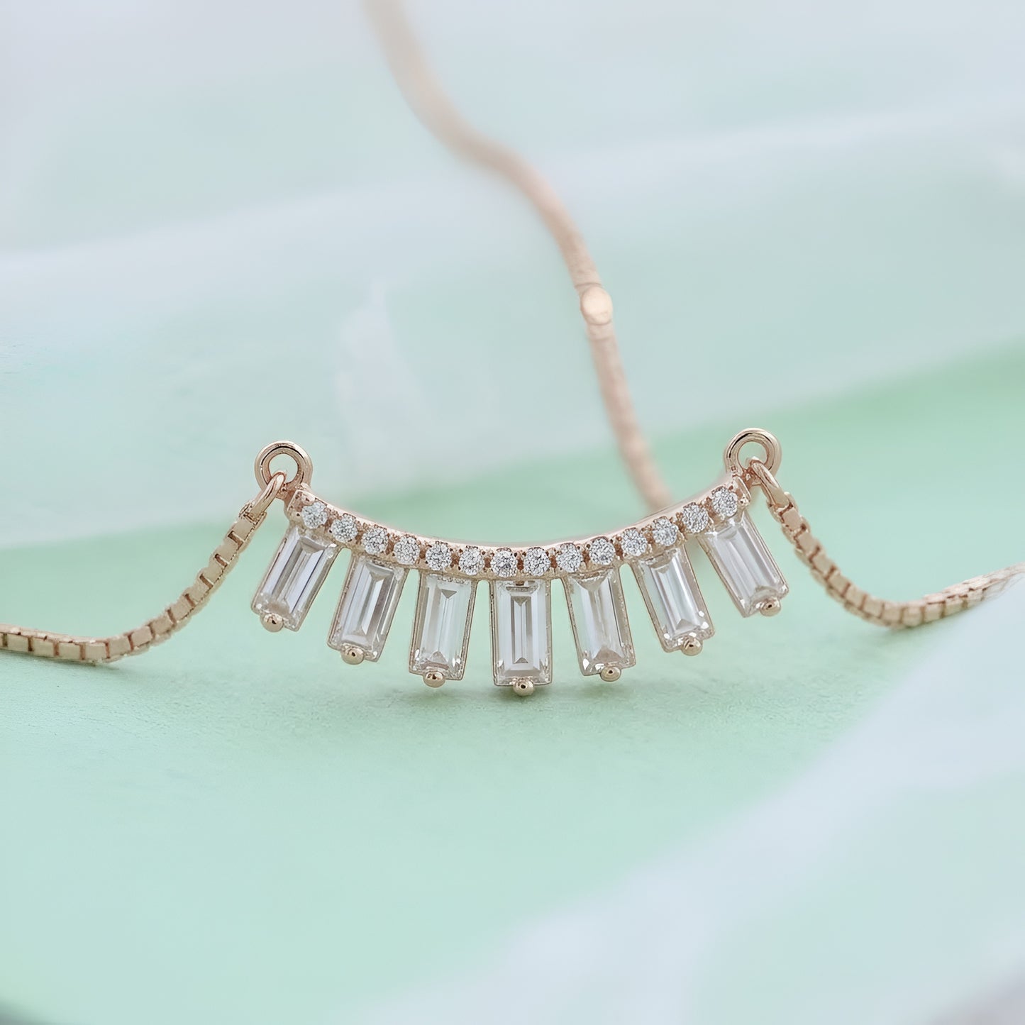 Lab-Grown Diamond Necklace: Statement of Ethical Luxury