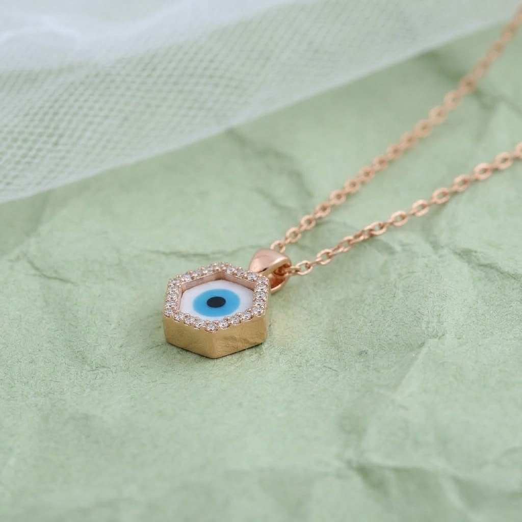 Exquisite Hexagonal Pendant Necklace with American Diamonds – A Timeless Piece by Nakrani Gold